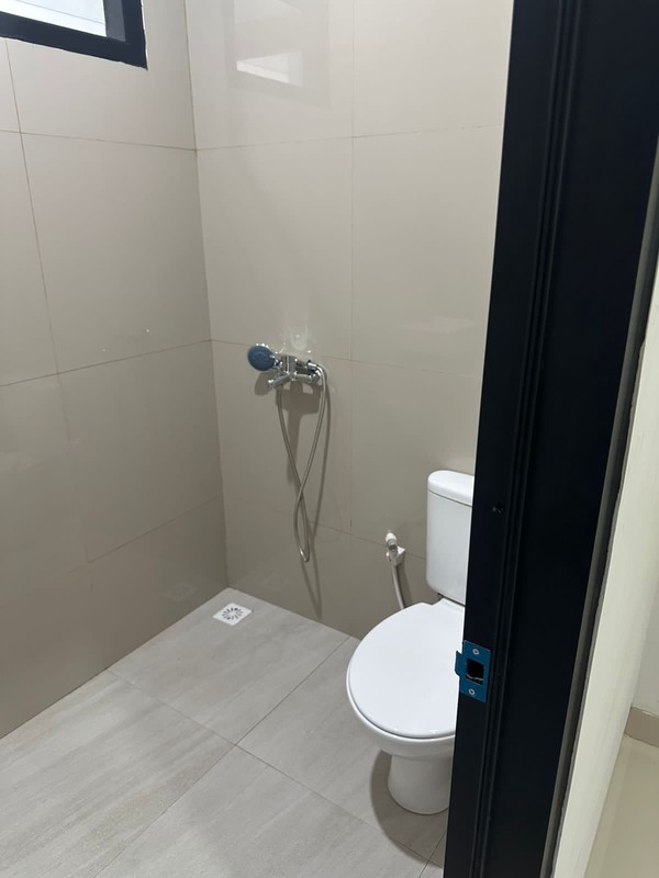 Rumah Dijual Akses Jalan 2 Mobil Lokasi di Cinere Depok