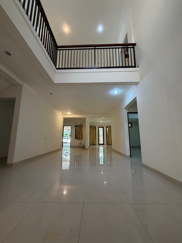 Rumah 2 Lantai Siap Huni dengan Hunian Nyaman dan Asri @Villa Bintaro Regency, Pondok Aren