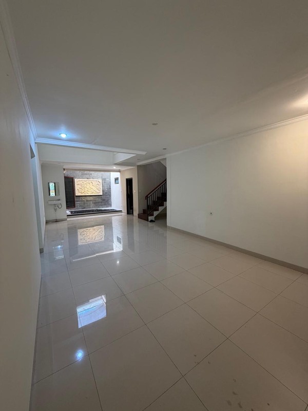 Rumah 2 Lantai Siap Huni dengan Hunian Nyaman dan Asri @Villa Bintaro Regency, Pondok Aren