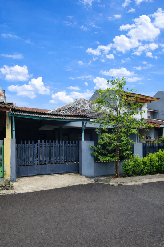 Lebak bulus Cirendeu rumah luas 150 dekat dengan mrt lebak bulus