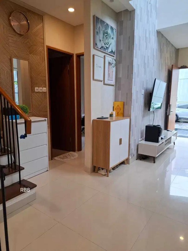 Rumah Cantik Full Furnished Siap Huni dengan Hunian Nyaman dan Asri di Rempoa, Tangerang Selatan