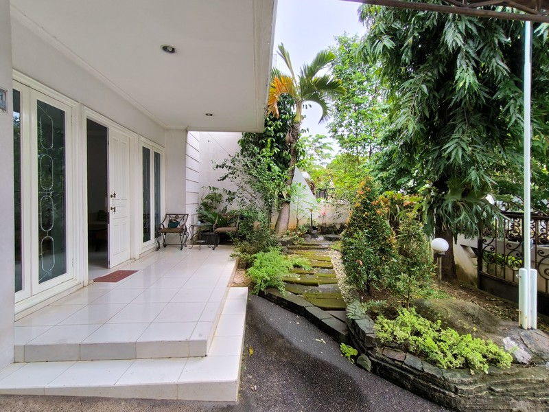 Rumah Bagus Di Taman Kebon Jeruk Jakarta Barat