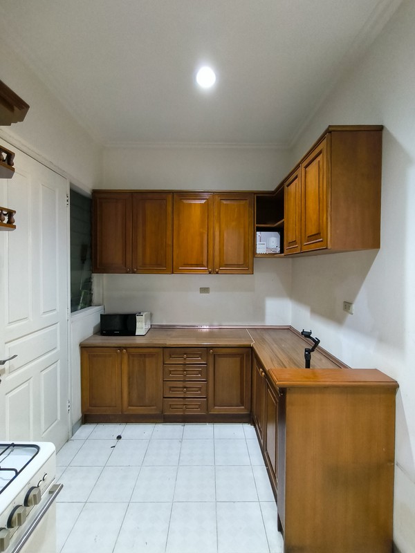 Rumah Bagus Di Taman Kebon Jeruk Jakarta Barat