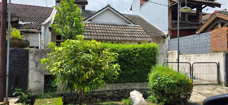 Rumah Cantik Bersih Siap Huni di Sawangan Depok