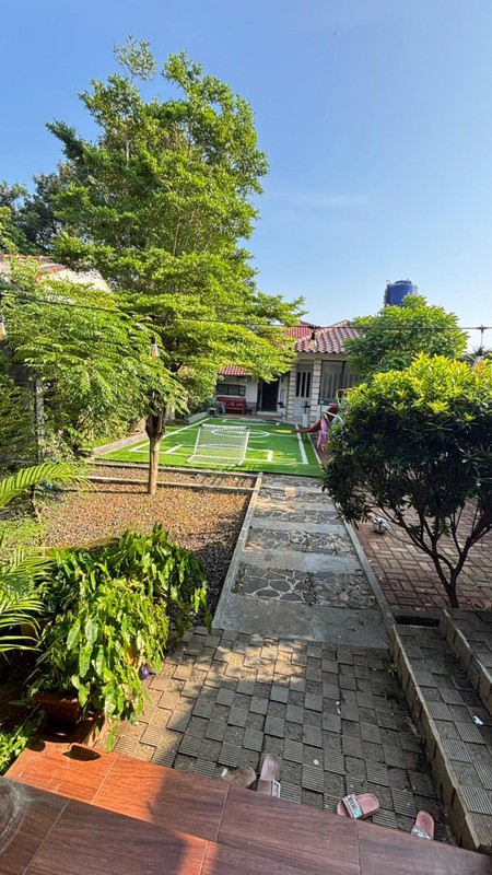 Rumah 2 Lantai Siap Huni Luas 675 m2 Bangunan 550 m2 SHM @Ciputat Timur