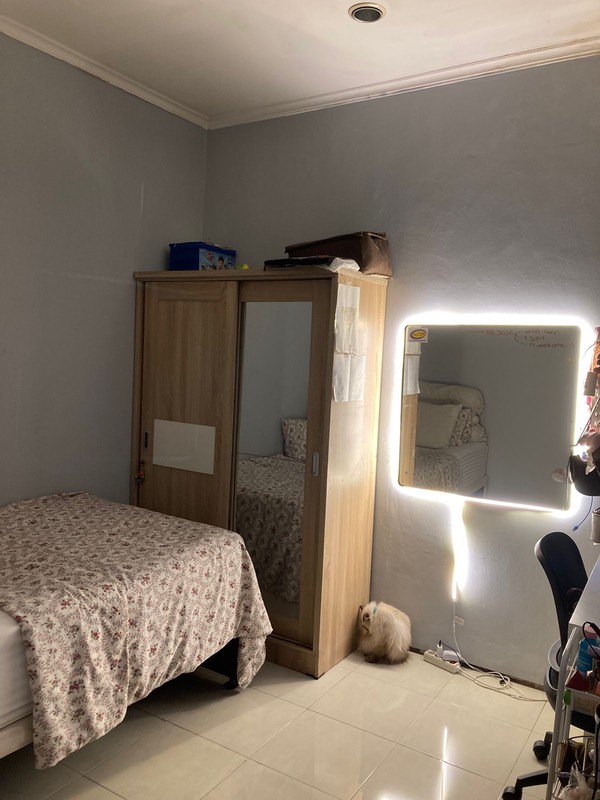 Rumah Siap Huni dengan Hunian Nyaman dan Asri di Bintaro Sektor 9.