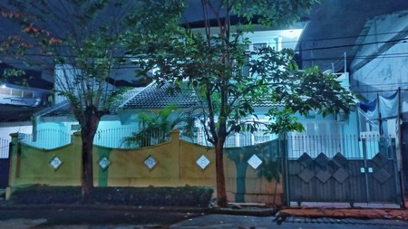 Dijual Cepat Rumah Siap Huni,sangat terawat,2 lantai di Cluster Bintaro Sektor 9