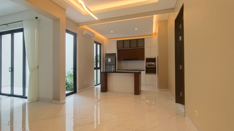 Rumah New Brand di Pondok Indah, Nyaman, aman dan Strategis
