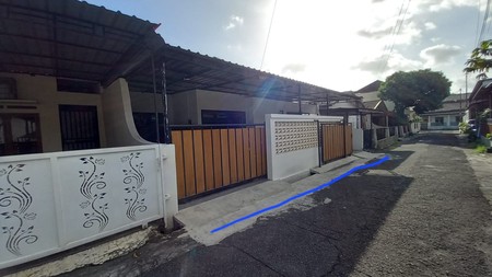 Disewakan Rumah Furnish Lokasi dalam Perumahan Dekat Kawasan Bisnis - Jalan Kaliurang Depok Sleman 