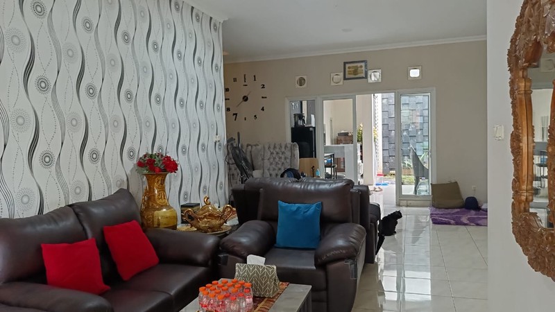 DIJUAL RUMAH NYAMAN DAN ASRI - TELAGA GOLF SAWANGAN, DEPOK