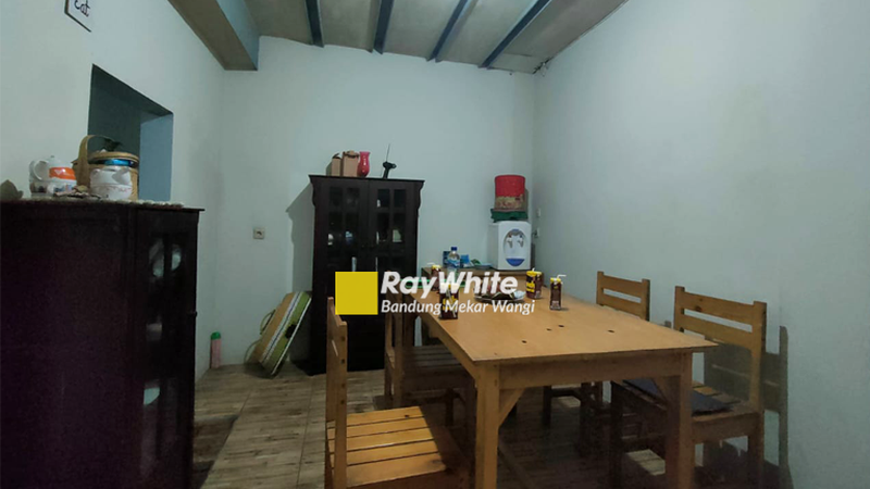 Rumah + Ruang Usaha Amir Mahmud Cibereum Cimahi