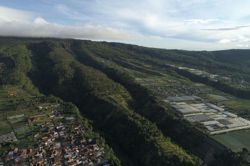 TANAH BONUS VILLA DI LEMBANG, BANDUNG