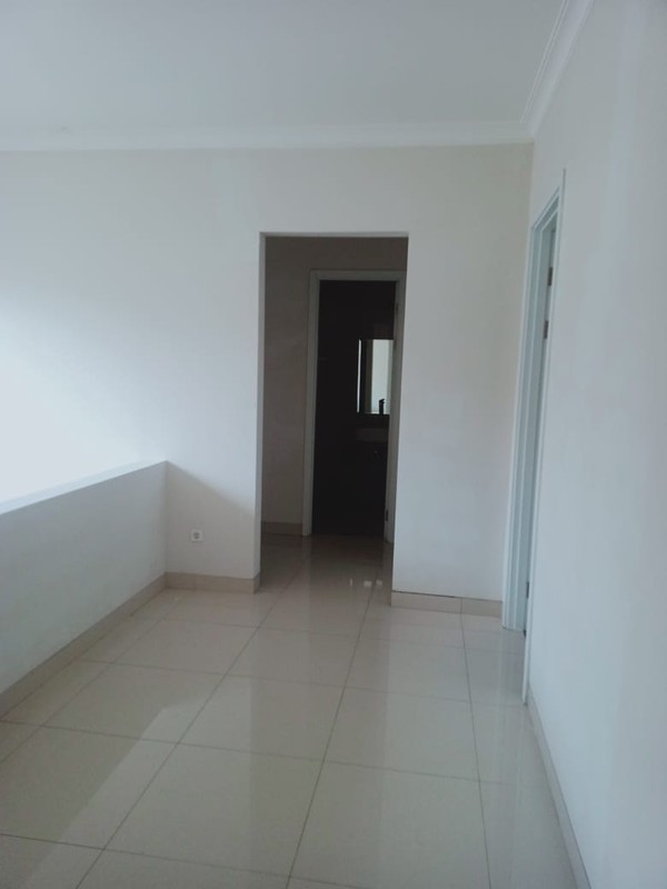 Dijual Rumah Bagus Siap Huni Eminent Vivacia BSD 