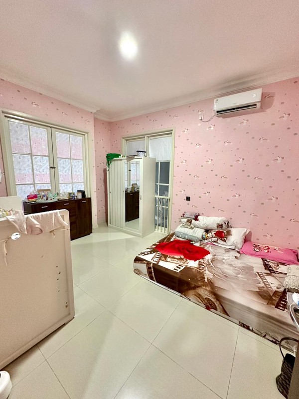 Dijual 330 m2 Rumah Surabaya Barat  Wisata Bukit Mas 1 - Rome,  Surabaya Barat