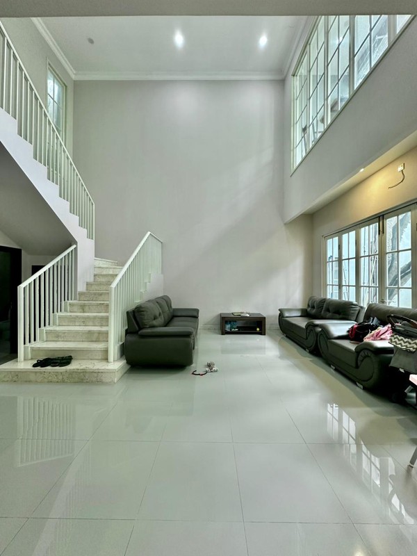 Dijual 330 m2 Rumah Surabaya Barat  Wisata Bukit Mas 1 - Rome,  Surabaya Barat