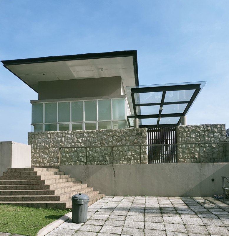 Dijual Rumah Villa FULL FURNISHED Modern BEST View Gunung, The Taman Dayu 