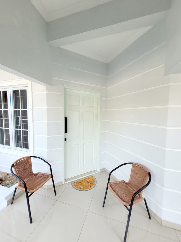 Rumah Siap Huni dengan Hunian Nyaman dan Asri di Graha Raya