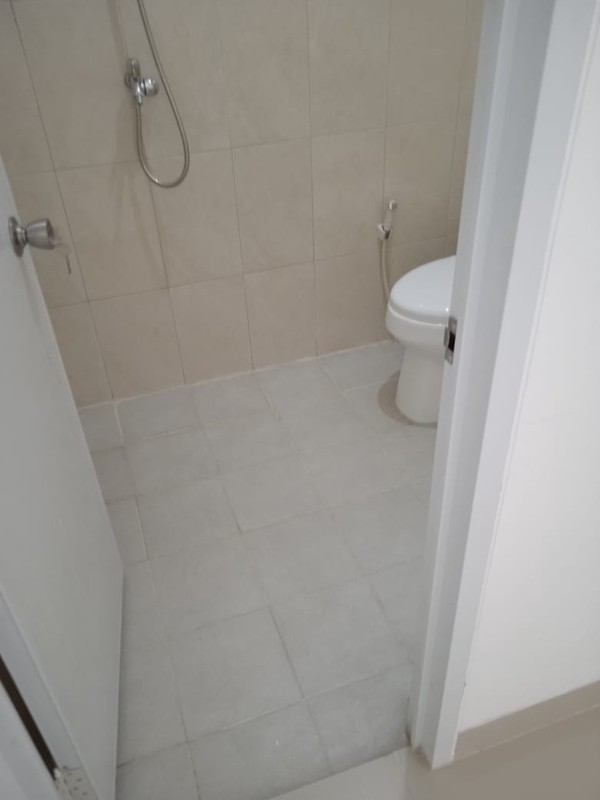 Rumah Siap Huni dengan Hunian Nyaman dan Asri di Graha Raya