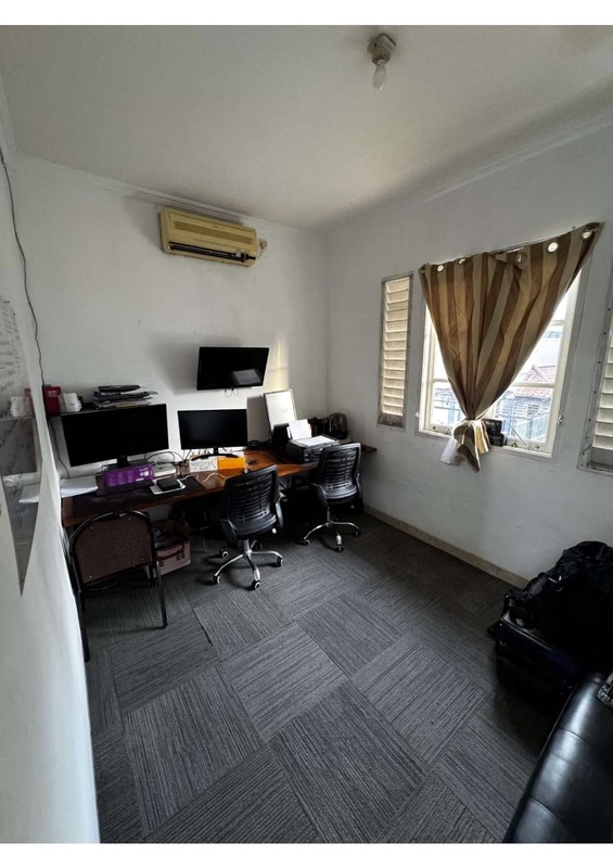 Rumah 2 Lantai di Perumahan Taman Puri Bintaro Dekat Club House