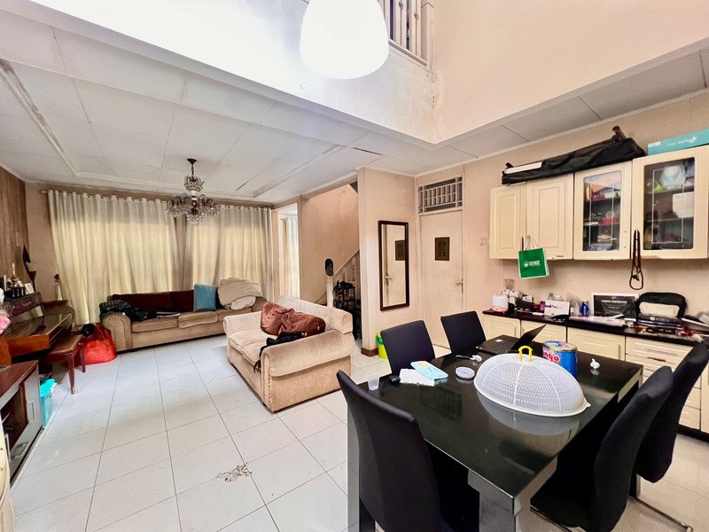 Rumah Bagus Di Mertilang Bintaro Jaya Sektor 9