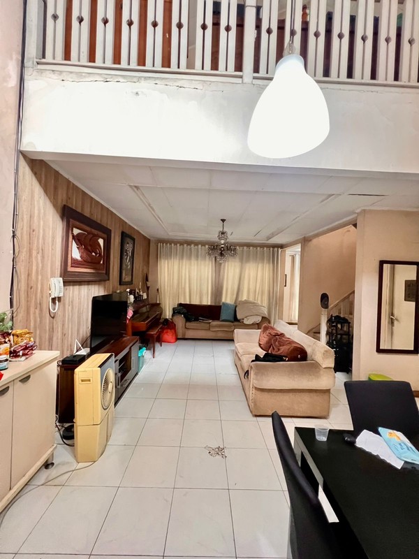 Rumah Bagus Di Mertilang Bintaro Jaya Sektor 9