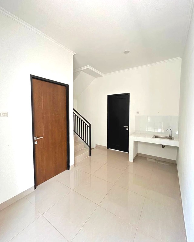 Rumah dengan Cluster Neo Griya Alecandra Cibubur Type Shakila Blok A 16 Jatirangga Jatisampurna Bekasi