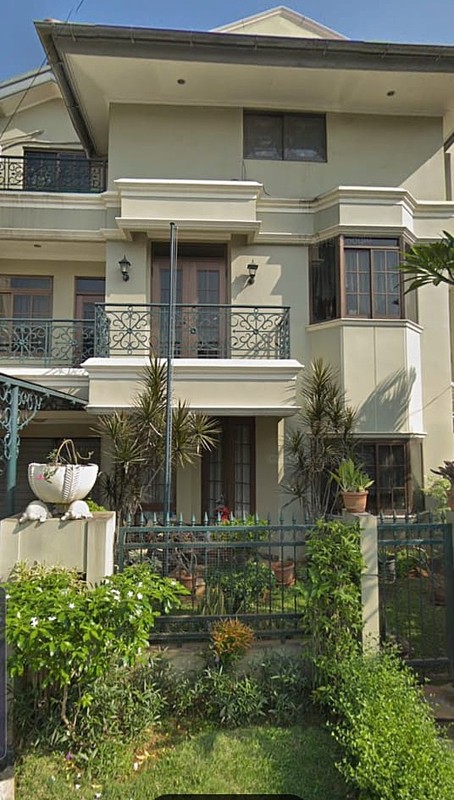 DIJUAL - RUMAH 3 LANTAI DI TANJUNG BARAT INDAH, JAGAKARSA