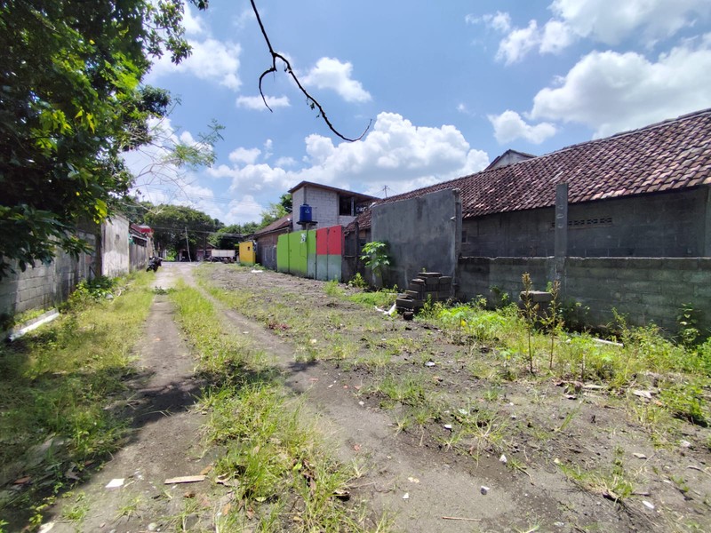 Investasi Tanah Pekarangan  2.937 Meter Persegi  Sangat Strategis Dekat Kantor Pemkab, Sleman
