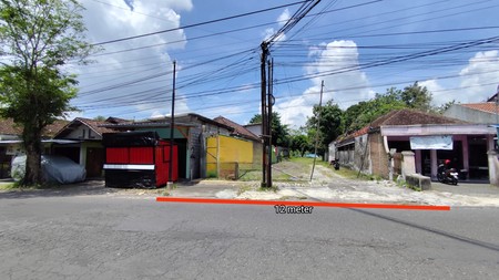 Investasi Tanah Pekarangan  2.937 Meter Persegi  Sangat Strategis Dekat Kantor Pemkab, Sleman