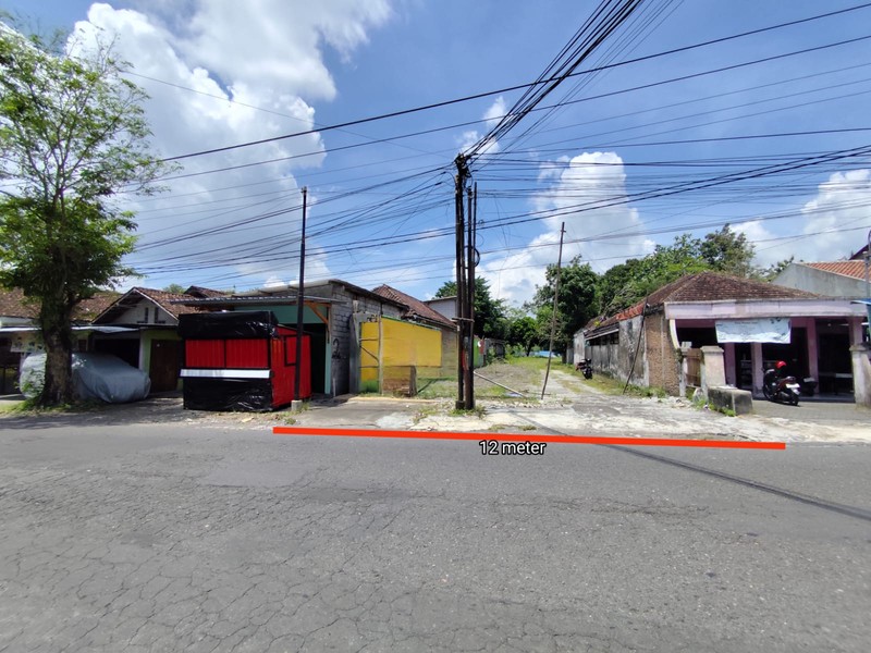 Investasi Tanah Pekarangan  2.937 Meter Persegi  Sangat Strategis Dekat Kantor Pemkab, Sleman