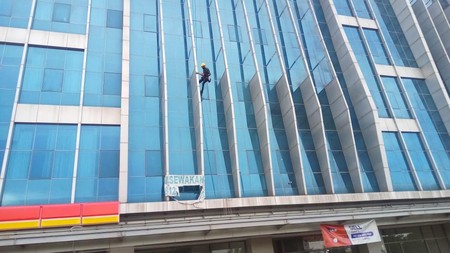 Dijual Gedung 6 Lantai di Cengkareng Business City arah Bandara Soetta