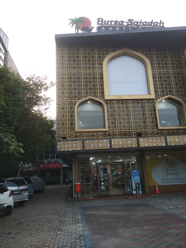 Dijual Ruko Gandeng 3,5 unit Jl Dr. Saharjo, Setiabudi 