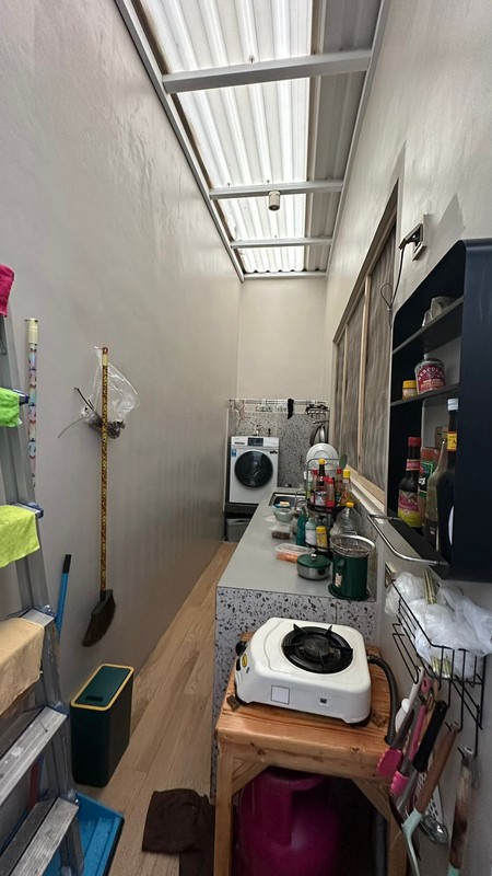 Rumah Dua Lantai Semi Furnished di Cimanggis Golf View