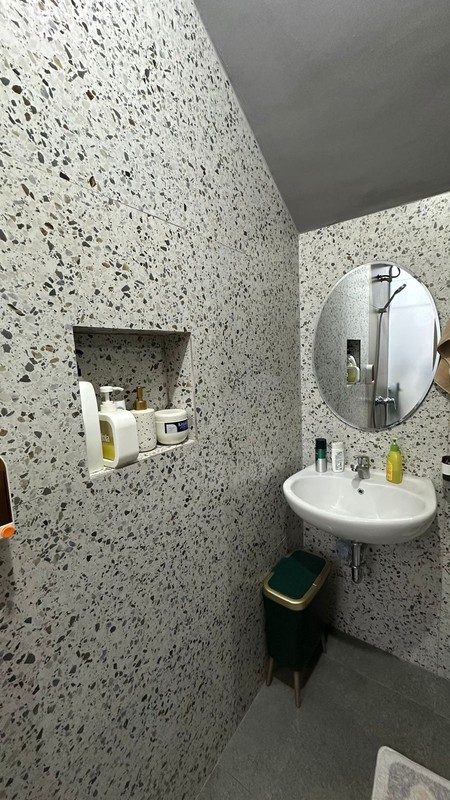 Rumah Dua Lantai Semi Furnished di Cimanggis Golf View