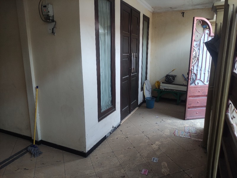 Rumah Bogangin Baru Karang Pilang Surabaya SHM, Harga Nego