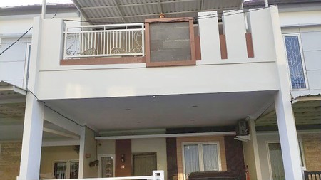 Dijual Rumah terawat siap huni 2 lantai semi furnished  +Balcon 