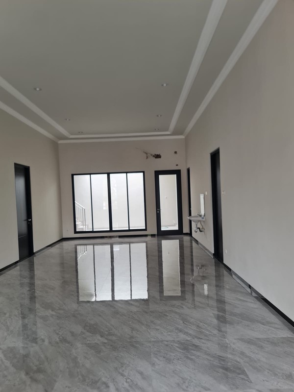 Disewakan Rumah Darmo Permai Timur, Rumah Baru Gress 