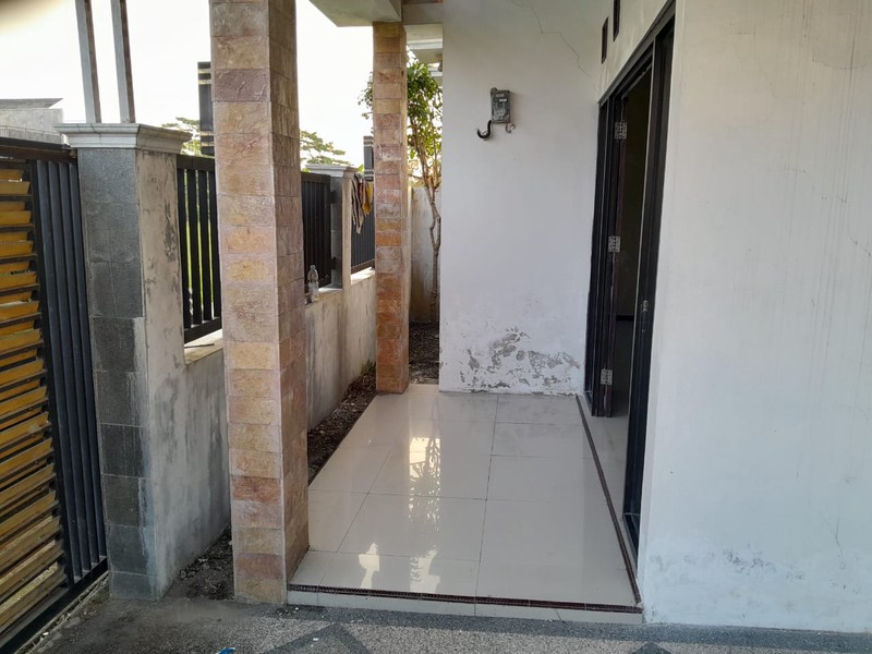 Rumah Minimalis Modern di Perumahan Lokasi Strategis & Siap Huni, Sumberejo, Klaten Selatan, Klaten