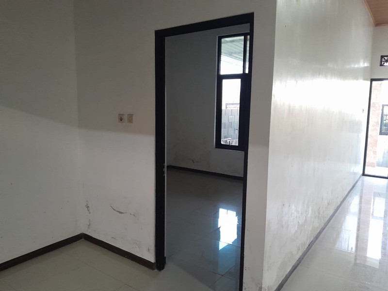 Rumah Minimalis Modern di Perumahan Lokasi Strategis & Siap Huni, Sumberejo, Klaten Selatan, Klaten