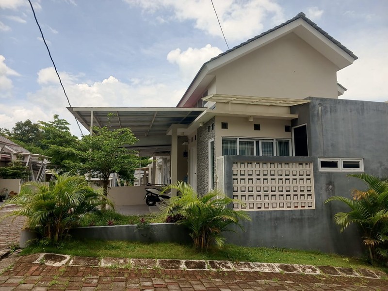 Rumah Cantik Minimalis dalam Perum di Villa Argomulyo Sedayu Bantul