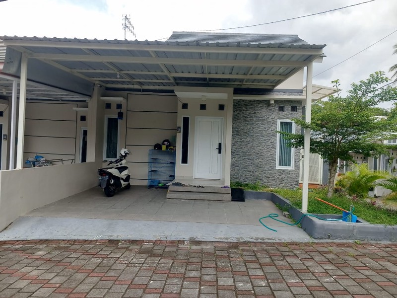 Rumah Cantik Minimalis dalam Perum di Villa Argomulyo Sedayu Bantul