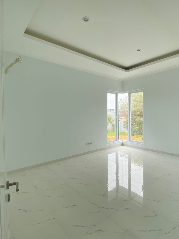 DIJUAL bukit palma Rumah 2 Lantai Baru Gress, Modern Minimalis, Luas dan Siap Huni