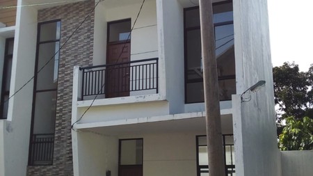 Rumah Siap huni di Gardeni residence gegerkalong cocok untuk hunian dan kantor