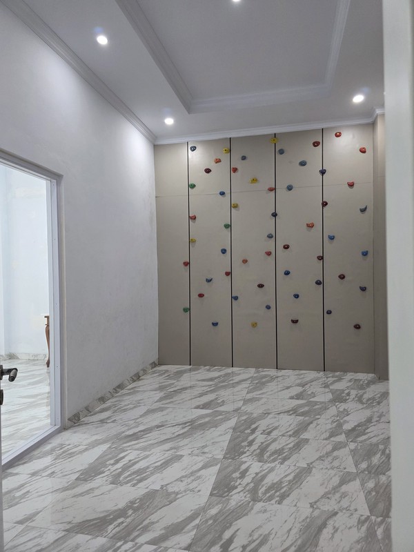 Rumah di Kota Wisata per tahun posisi boulevard