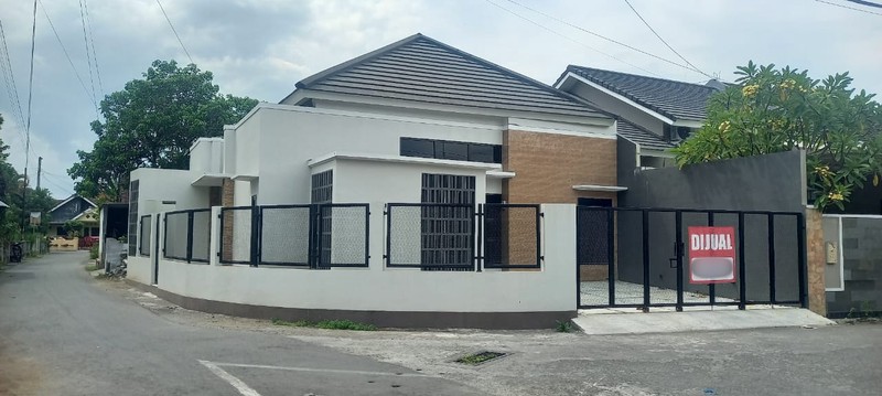 Rumah Baru Minimalis Strategis Dekat Jl. Raya Godean, di Sidokarto, Godean, Sleman