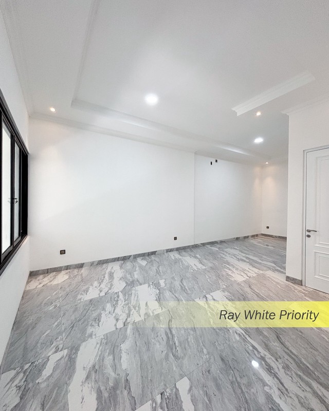 BRAND NEW HOUSE AMERICAN CLASSIC LOKASI STRATEGIS DI BINTARO, TANGERANG SELATAN