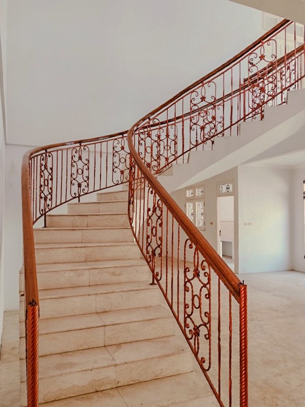 Rumah Mewah di Graha Cinere, akses mudah ke Sawangan Cimanggis