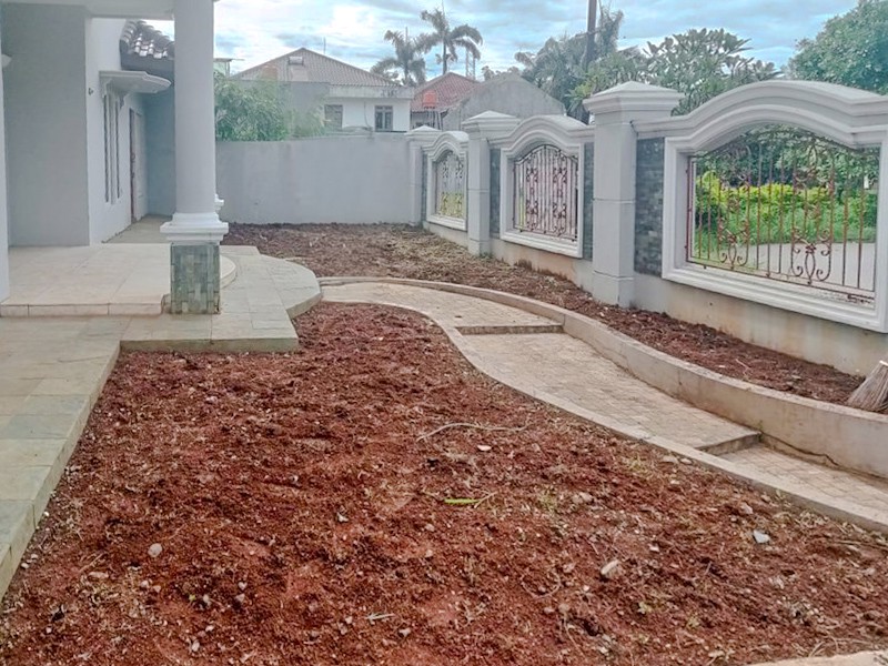 Rumah Mewah di Graha Cinere, akses mudah ke Sawangan Cimanggis