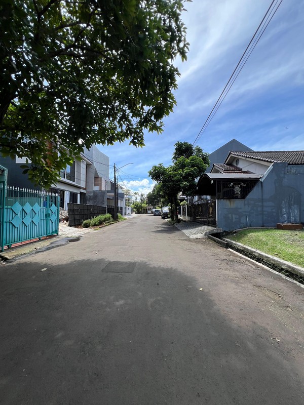 Rumah Bagus Di Mertilang Bintaro Jaya Sektor 9