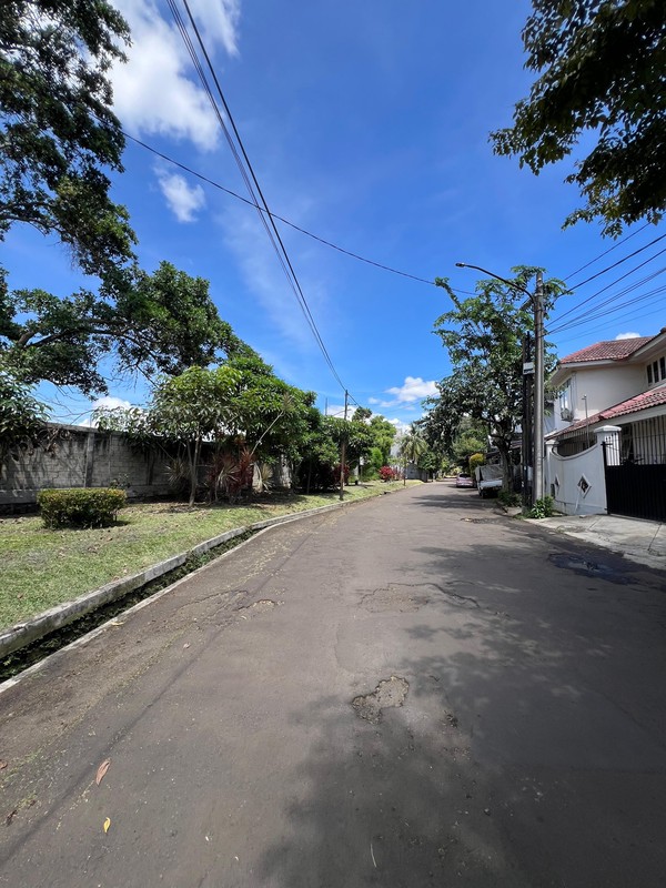 Rumah Bagus Di Mertilang Bintaro Jaya Sektor 9